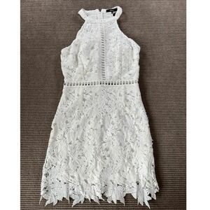 Kate C. White Floral Lace Halter Mini Dress Ladder Cutout Scalloped Hem Size S